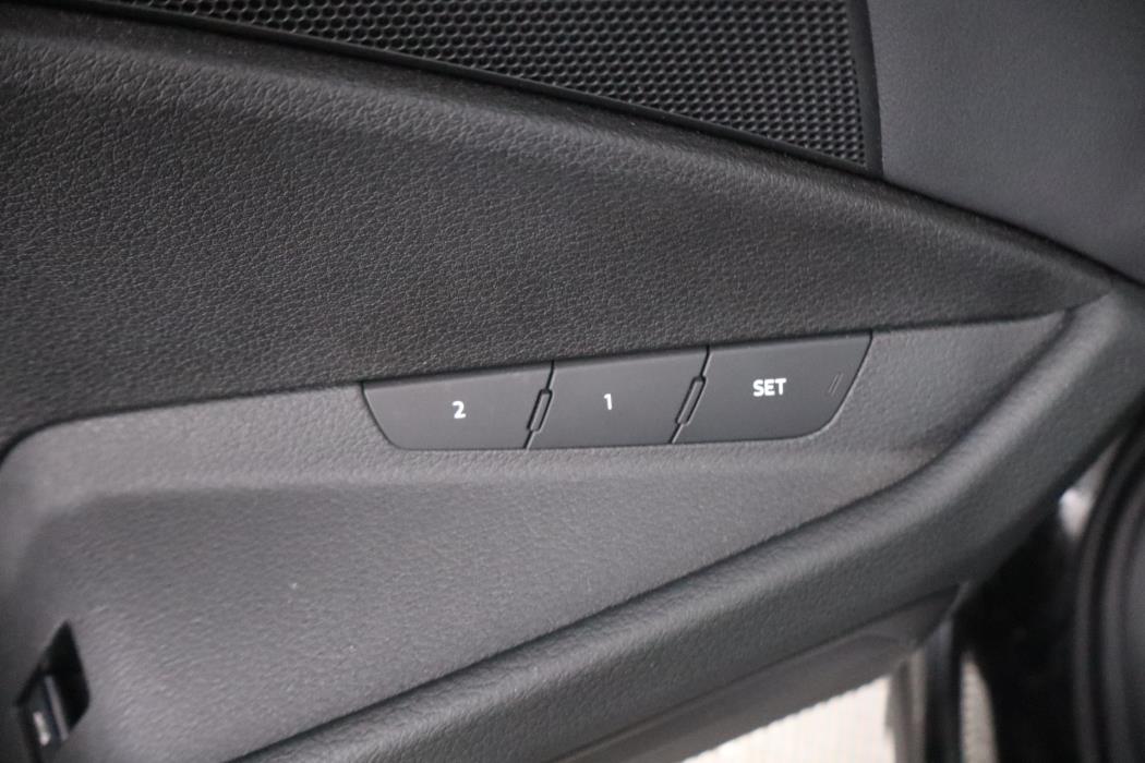 AUDI E-TRON 2019