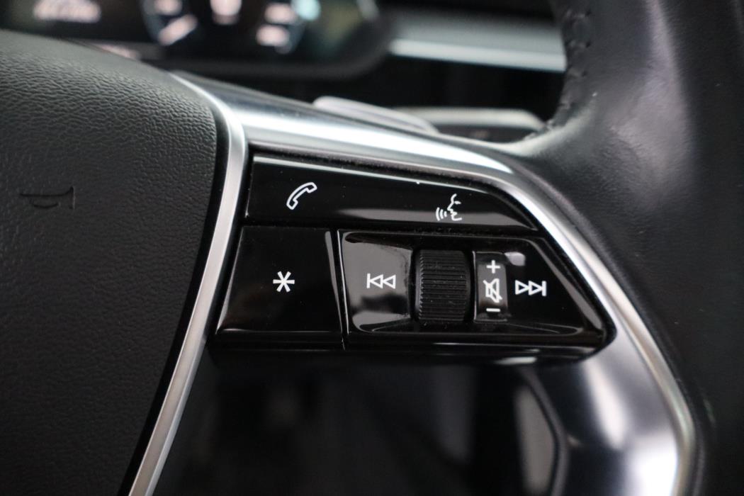 AUDI E-TRON 2019