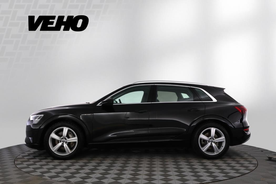 AUDI E-TRON 2019