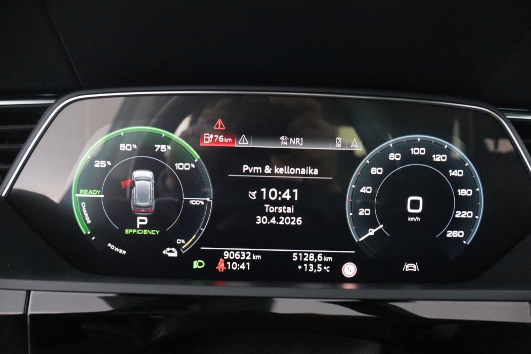 AUDI E-TRON 2019