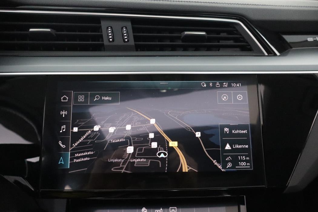 AUDI E-TRON 2019