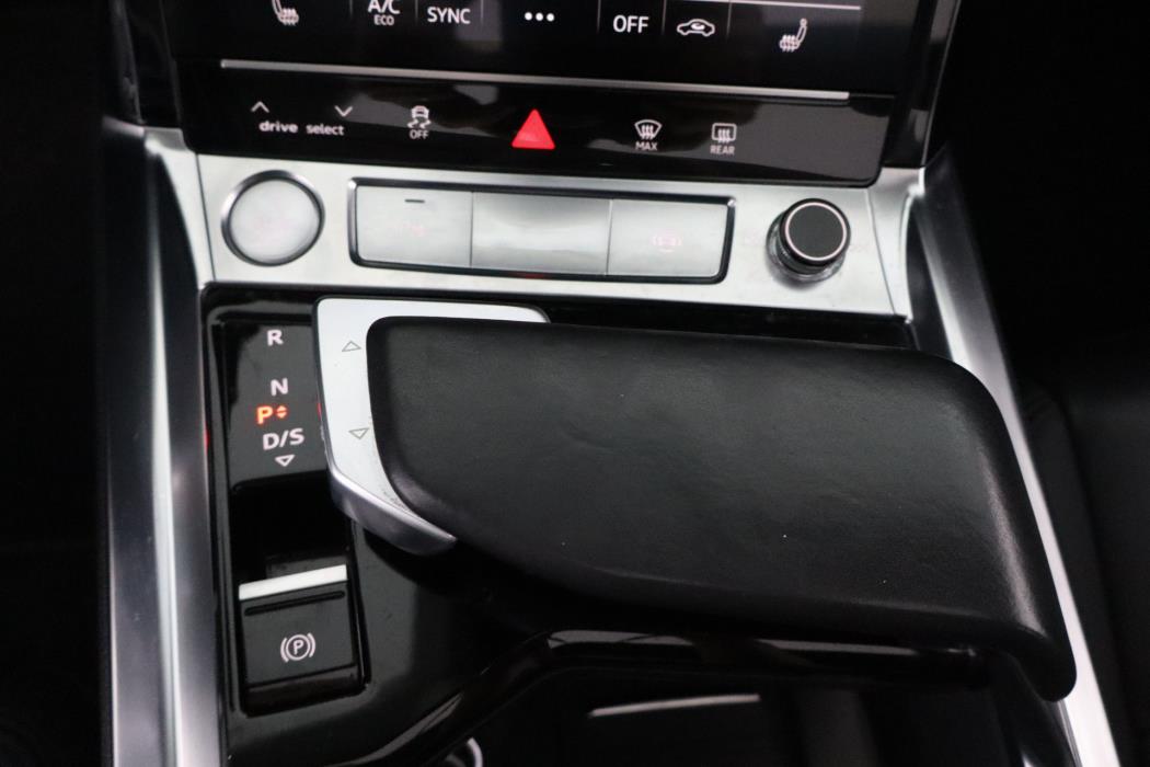 AUDI E-TRON 2019