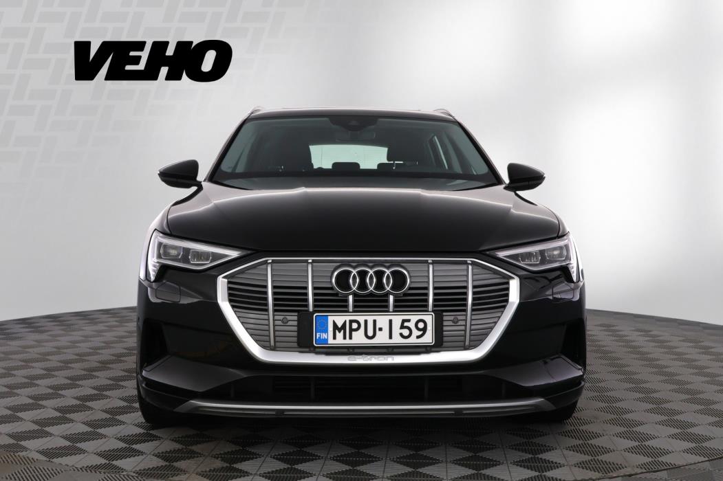 AUDI E-TRON 2019