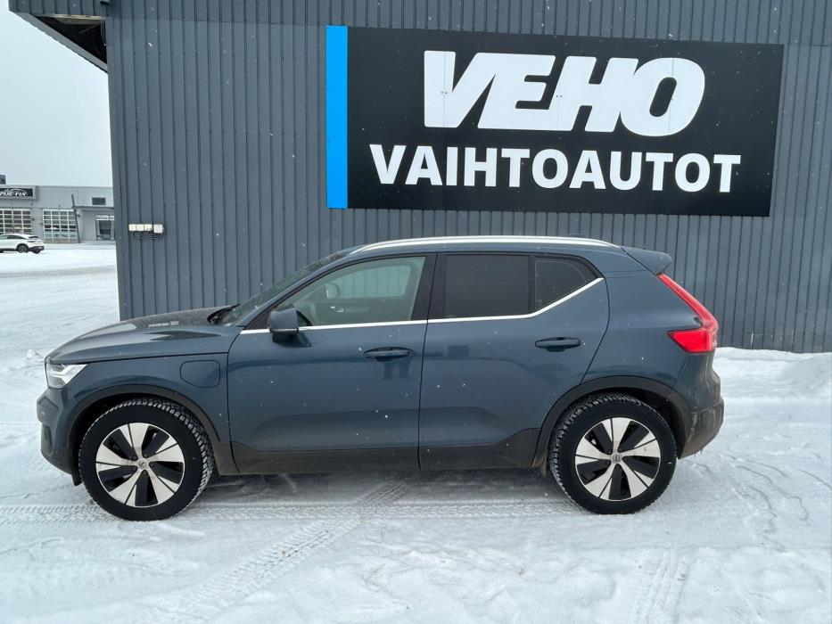 VOLVO XC40 2020