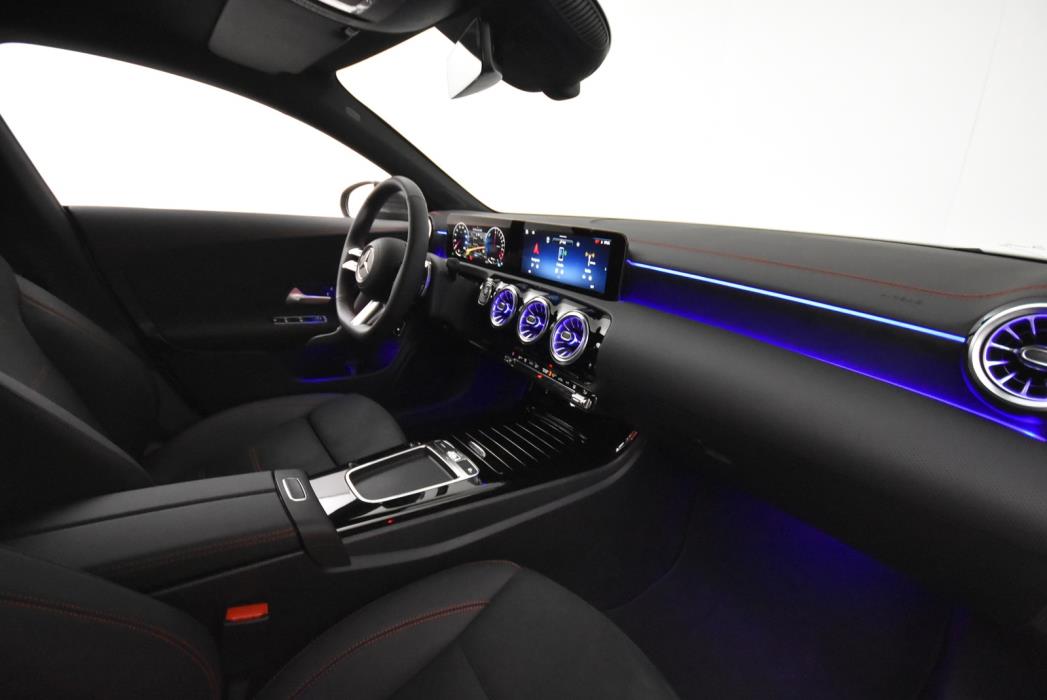 Mercedes-Benz CLA 2024