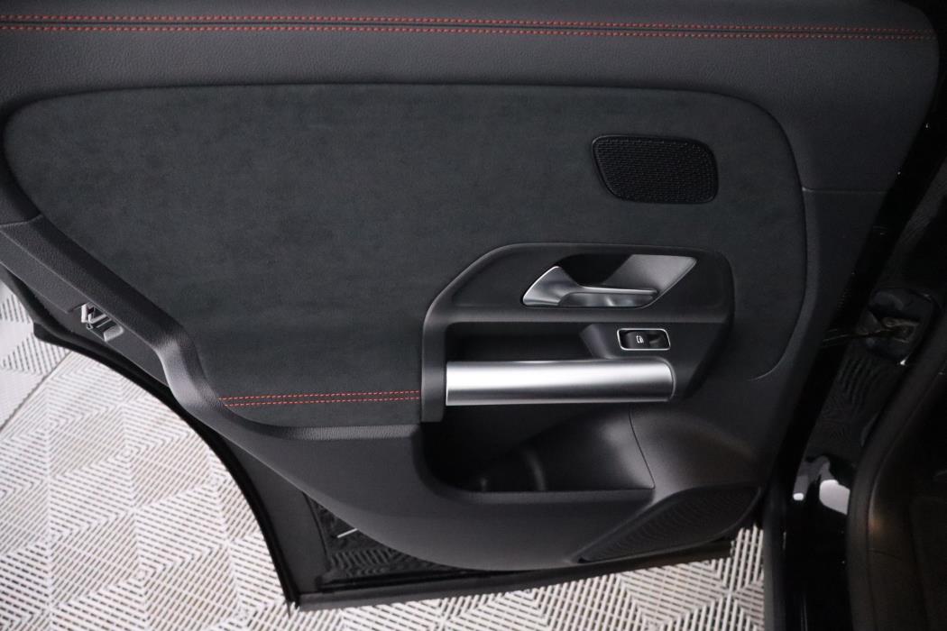 Mercedes-Benz EQA 2026