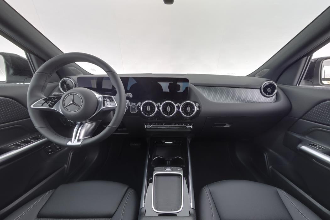 Mercedes-Benz GLA 2026