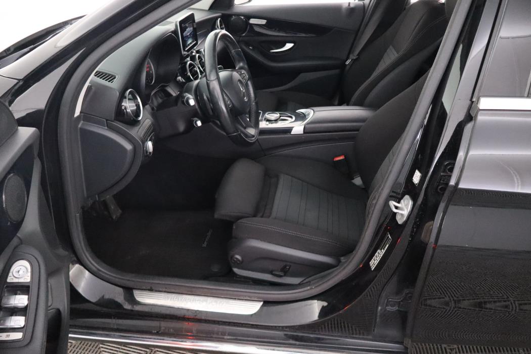 MERCEDES-BENZ C 2015