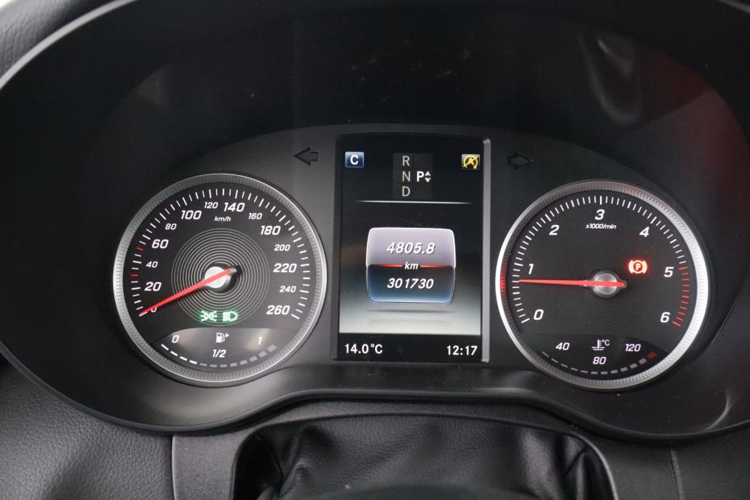 MERCEDES-BENZ C 2015