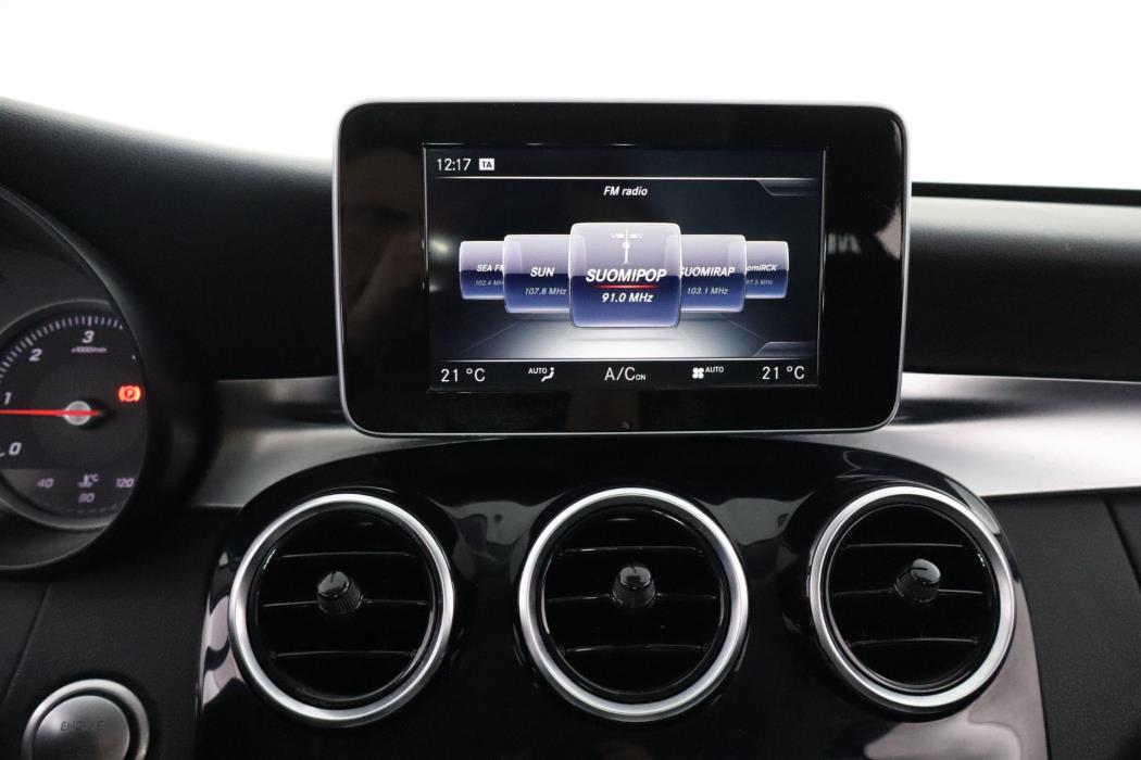 MERCEDES-BENZ C 2015