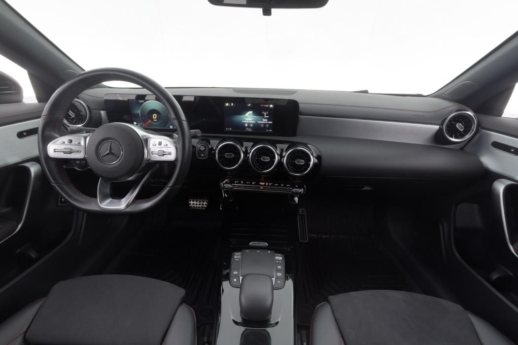 Mercedes-Benz CLA 2021