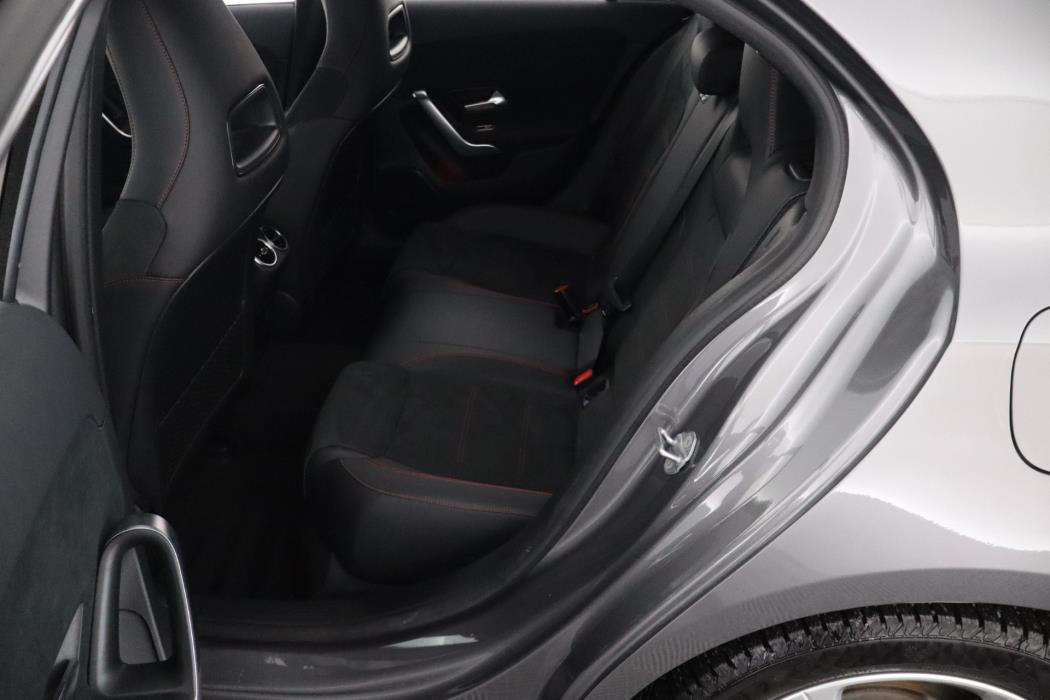 Mercedes-Benz A 2021