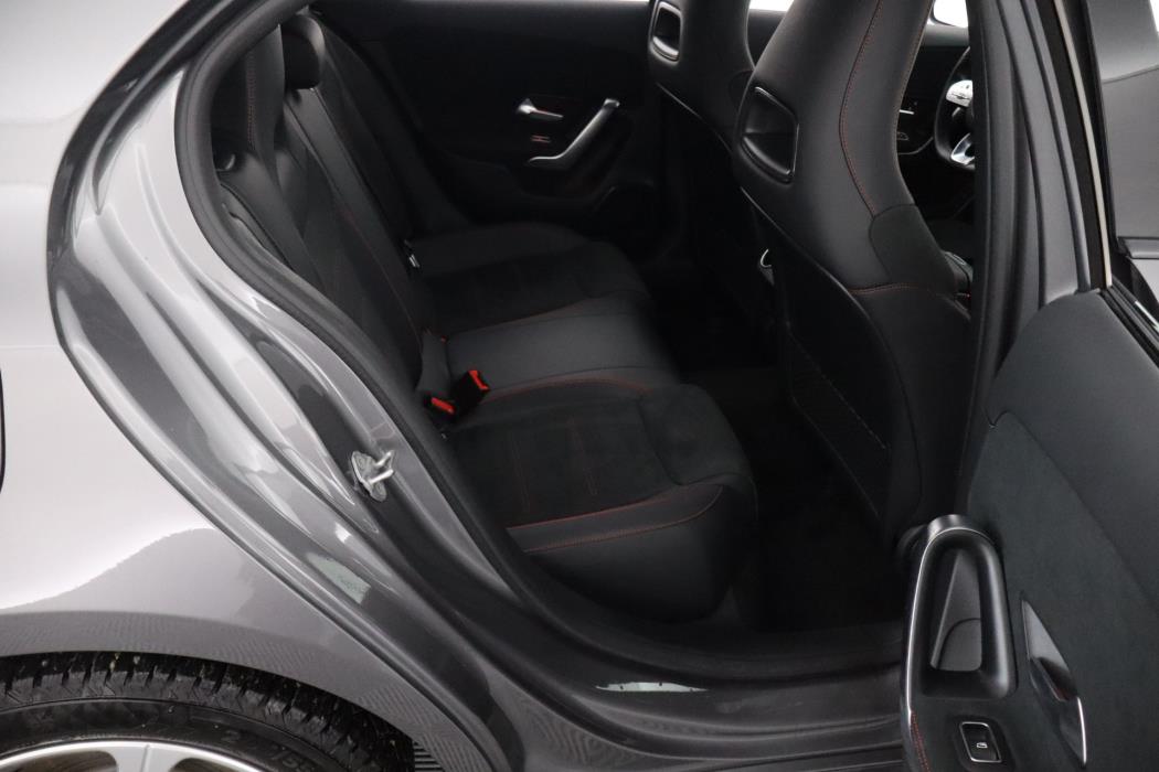 Mercedes-Benz A 2021
