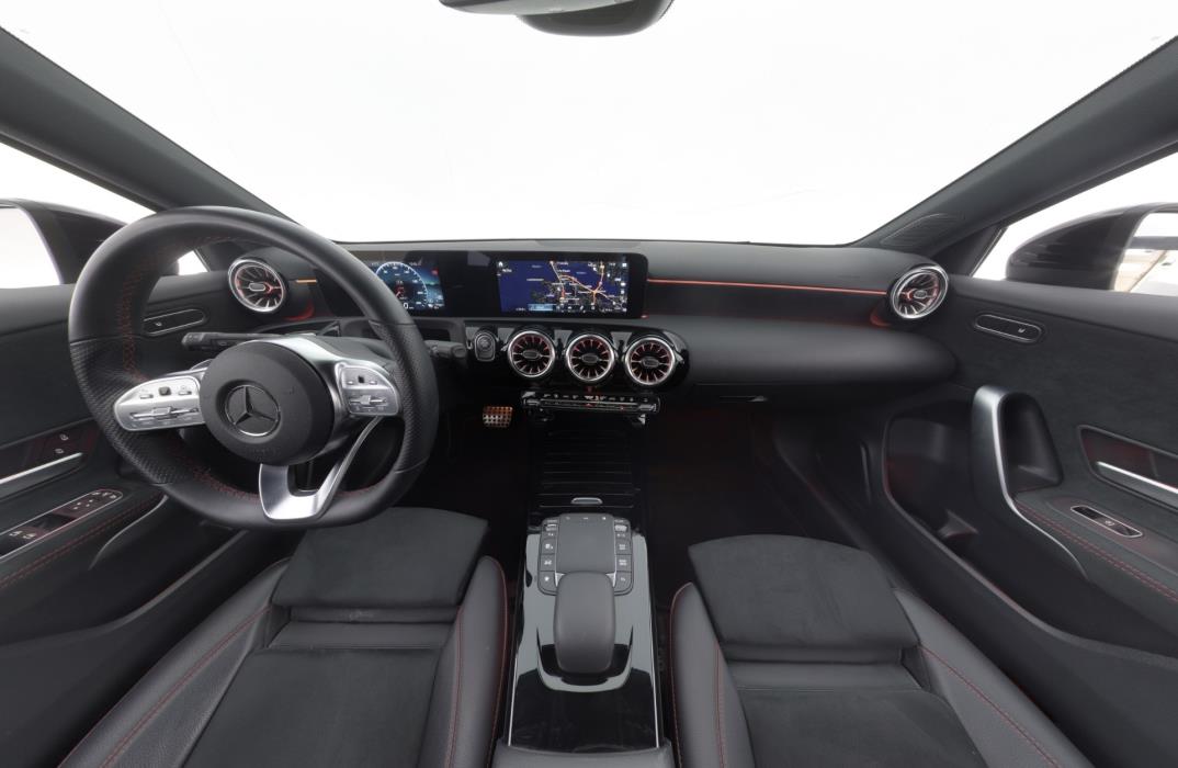 Mercedes-Benz A 2021