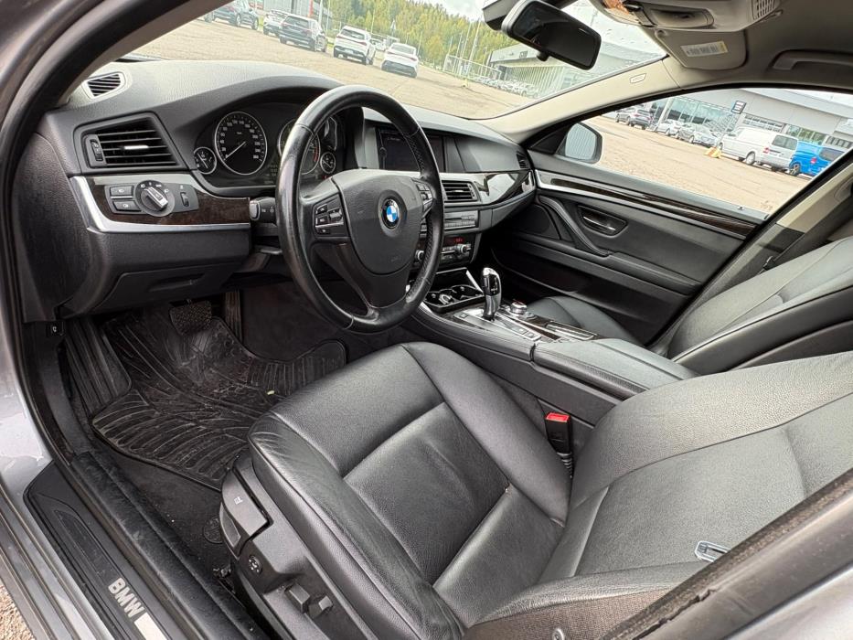 BMW 520 2010