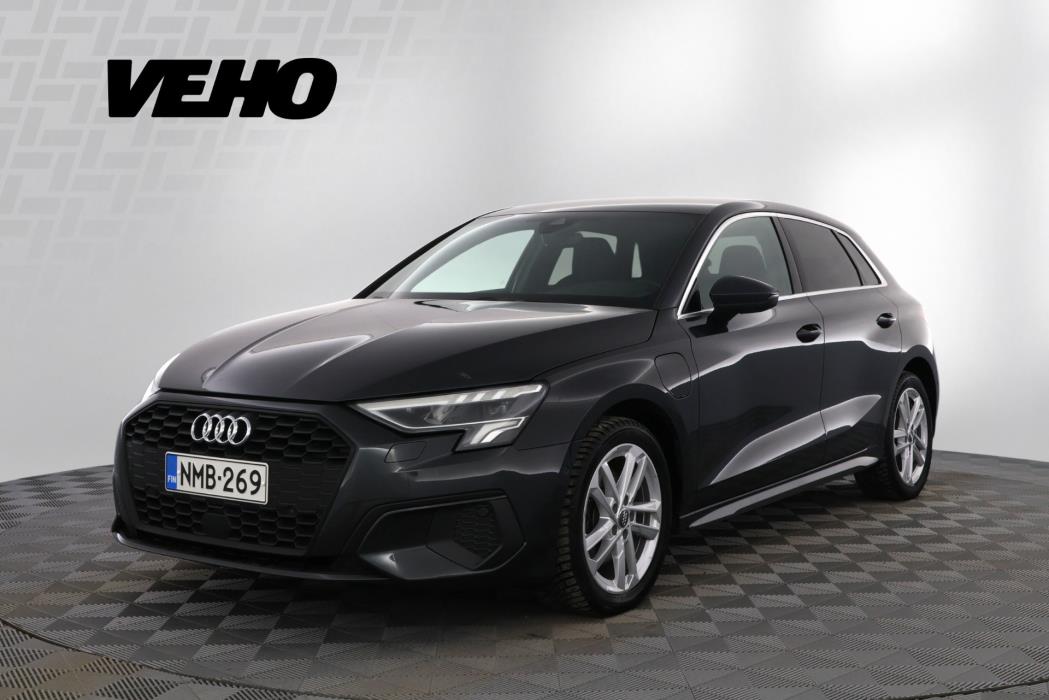 AUDI A3 2021