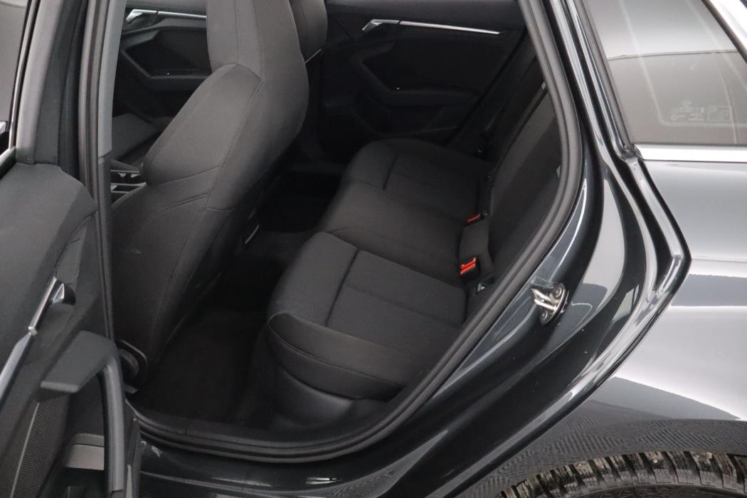 AUDI A3 2021