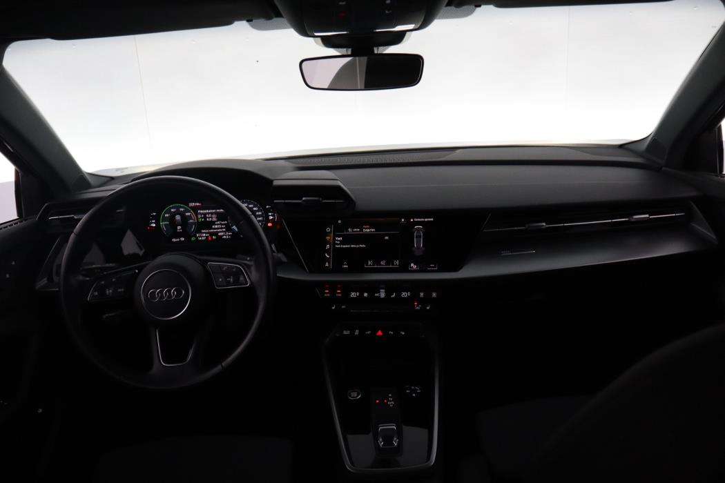 AUDI A3 2021