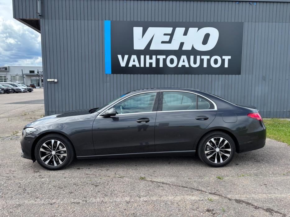 MERCEDES-BENZ C 2023