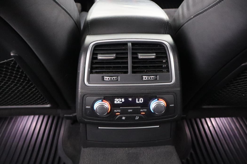 Audi A6 allroad quattro 2016
