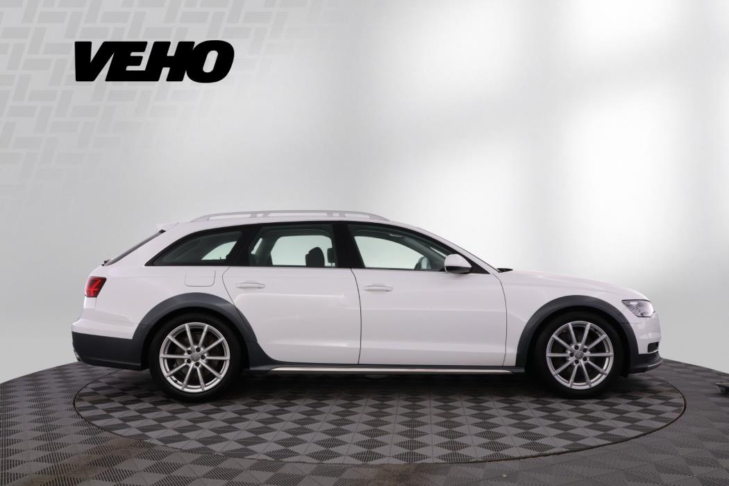 Audi A6 allroad quattro 2016