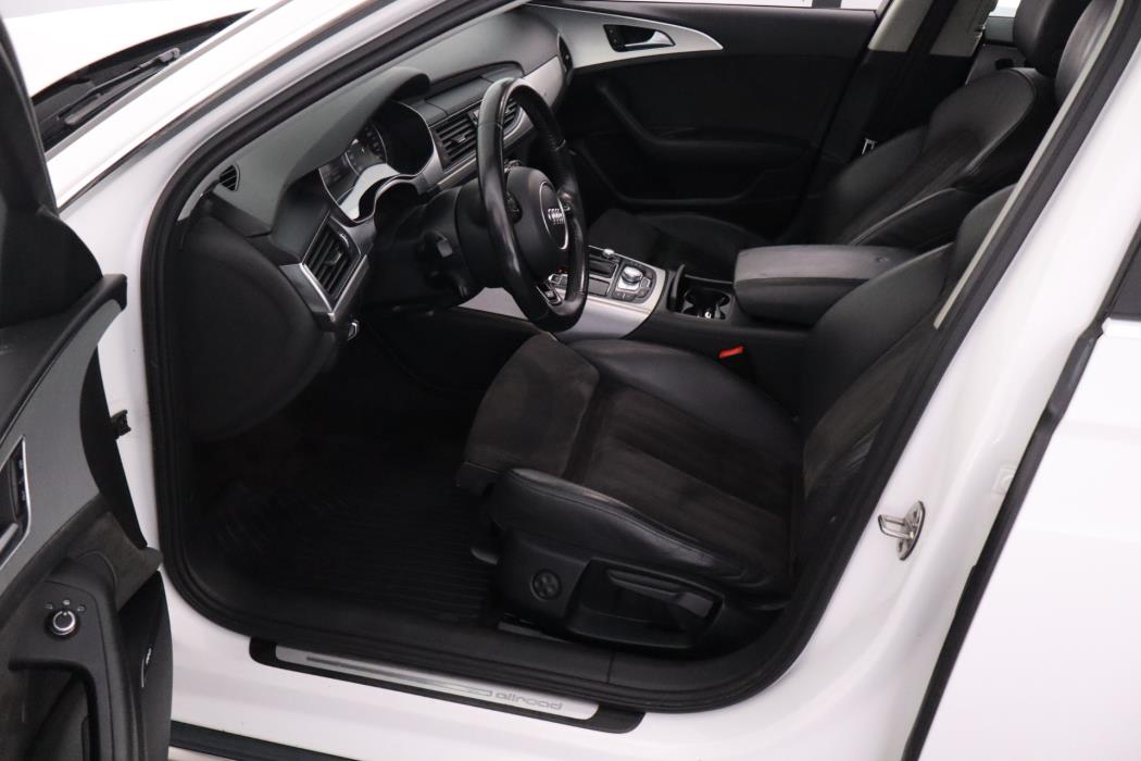 Audi A6 allroad quattro 2016