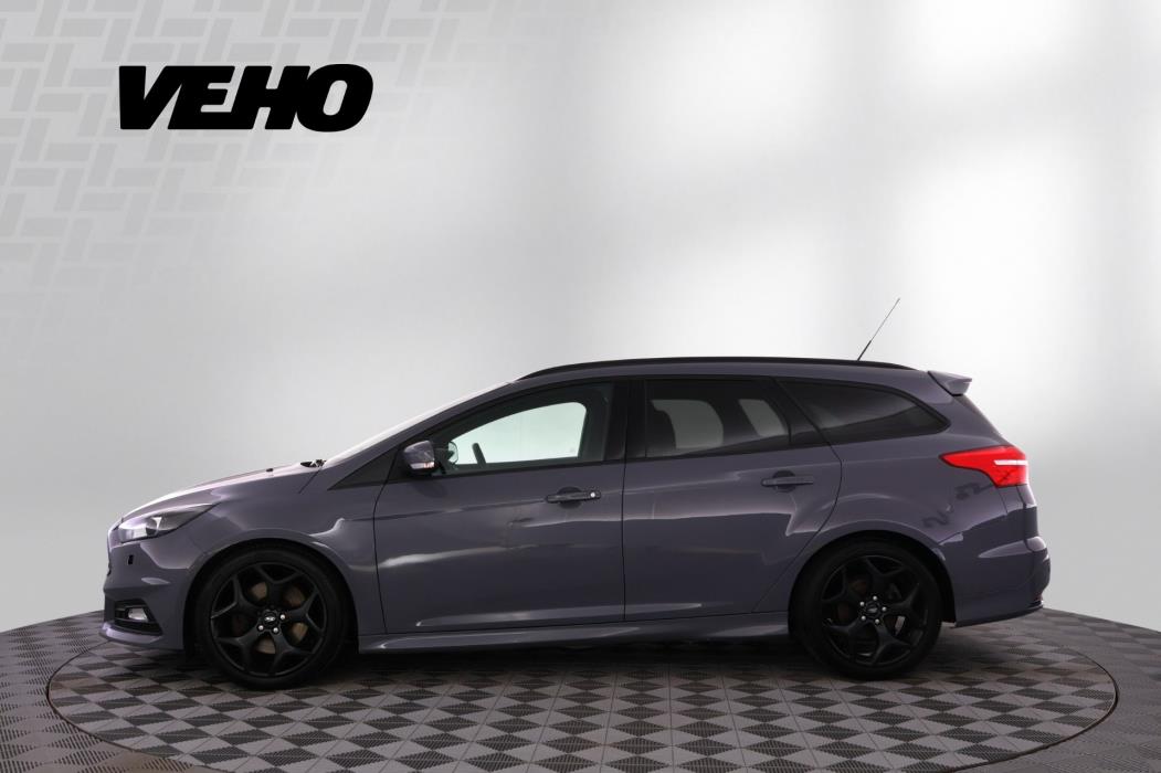 FORD FOCUS 2017