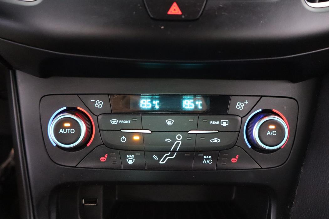 FORD FOCUS 2017