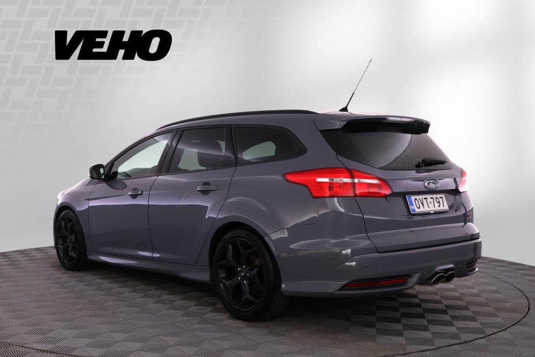 FORD FOCUS 2017