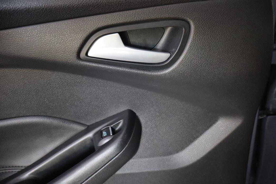 FORD FOCUS 2017
