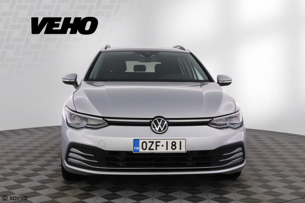 Volkswagen Golf 2021