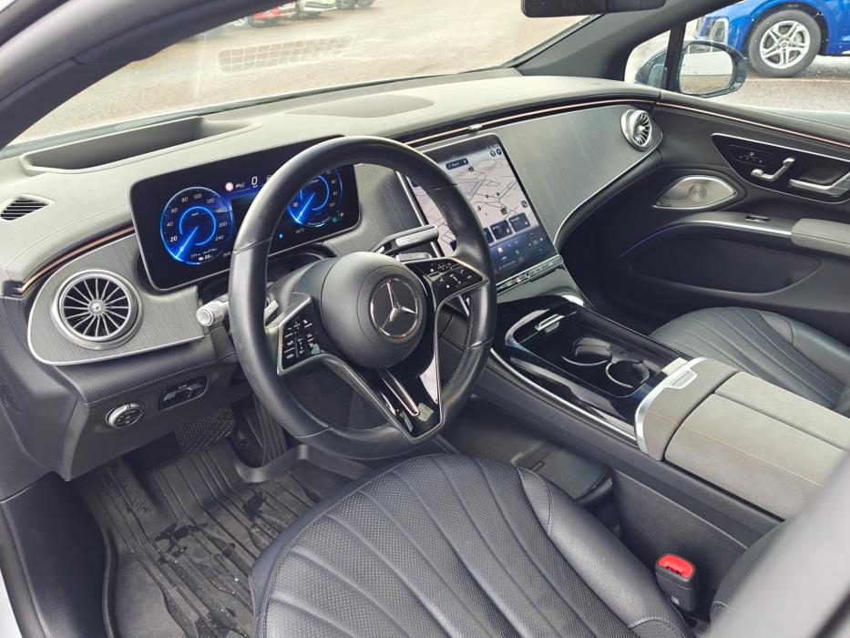 Mercedes-Benz EQS 2023