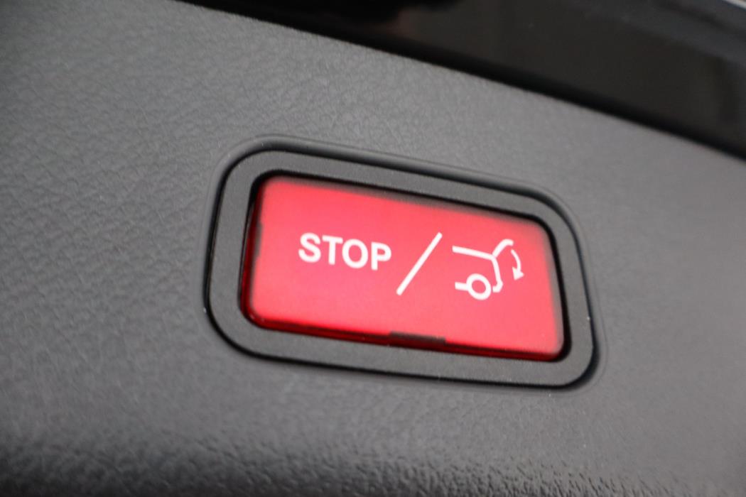 Mercedes-Benz GLC 2023