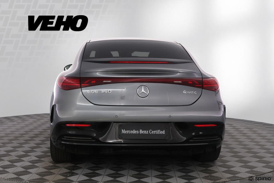 MERCEDES-BENZ EQE 2023