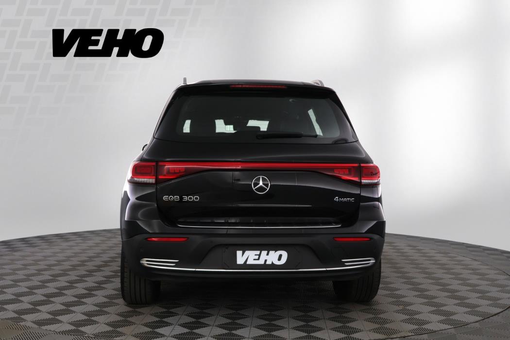Mercedes-Benz EQB 2022