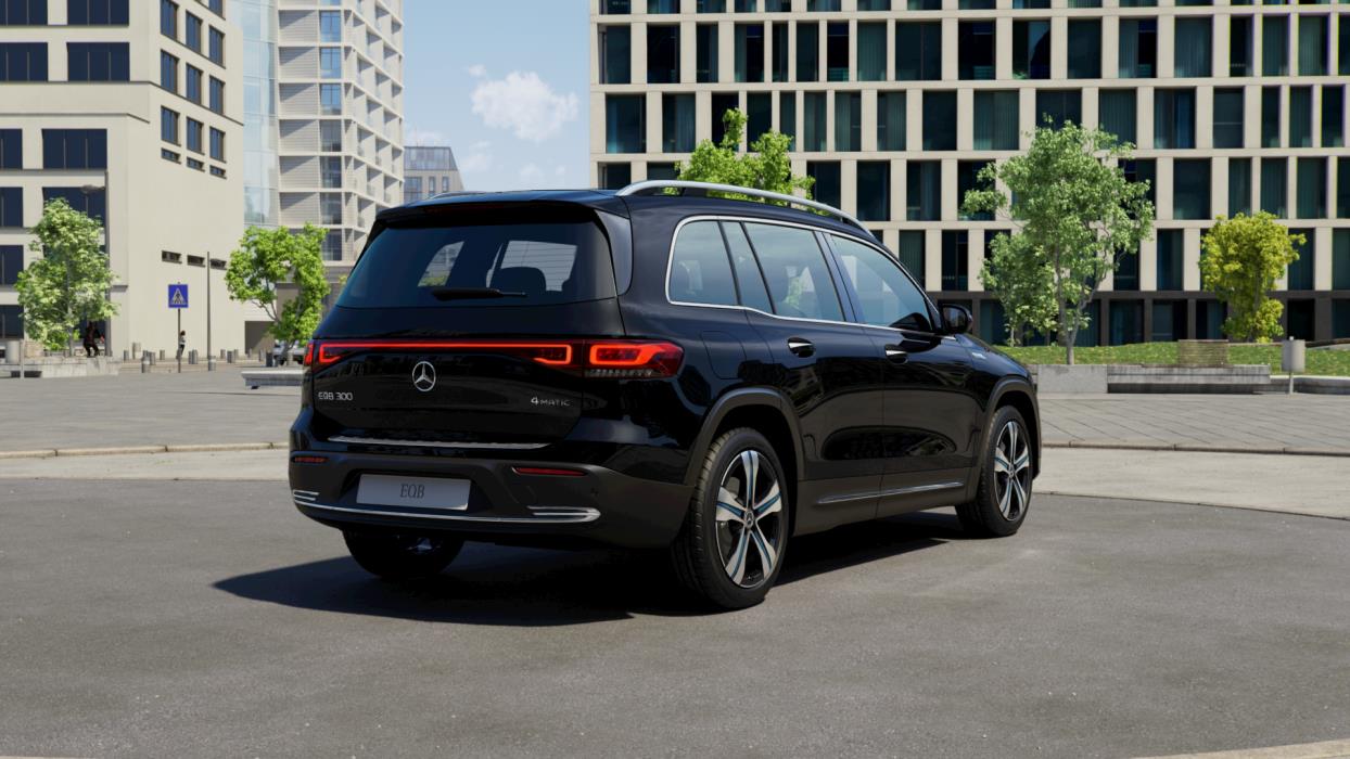 MERCEDES-BENZ EQB 2022