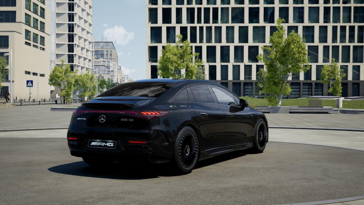 MERCEDES-BENZ EQE 2022