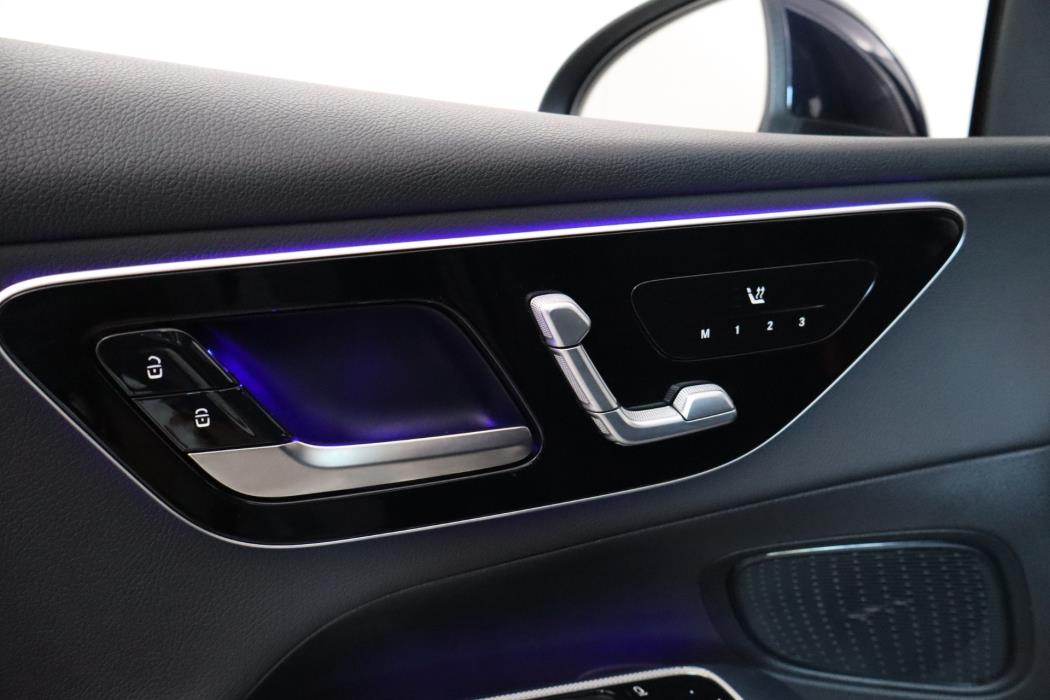 MERCEDES-BENZ GLC 2024