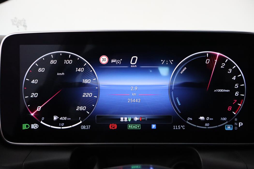 MERCEDES-BENZ GLC 2024