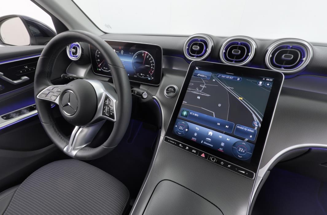 MERCEDES-BENZ GLC 2024