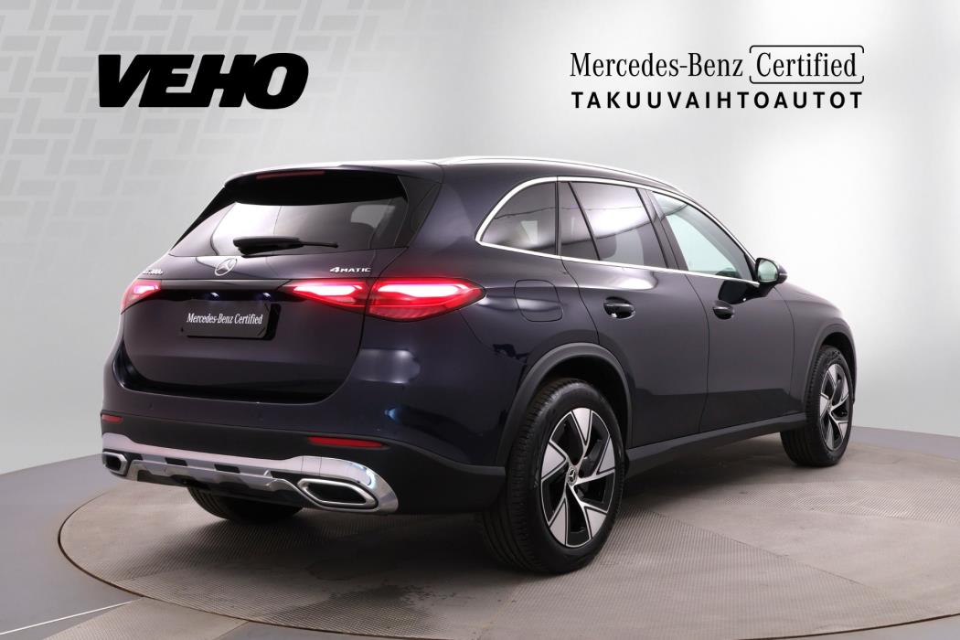 MERCEDES-BENZ GLC 2024