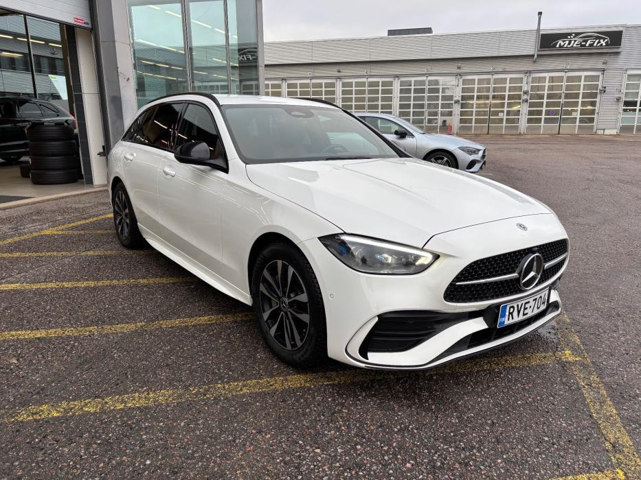 Mercedes-Benz C 2023