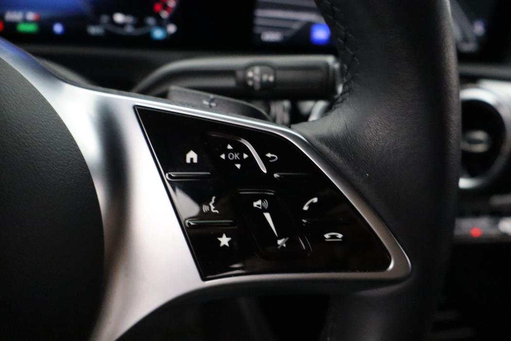 Mercedes-Benz CLA 2023