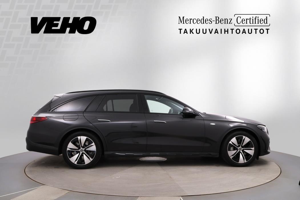 Mercedes-Benz E 2025