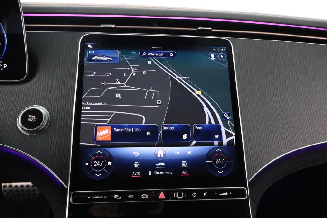 MERCEDES-BENZ EQE 2025