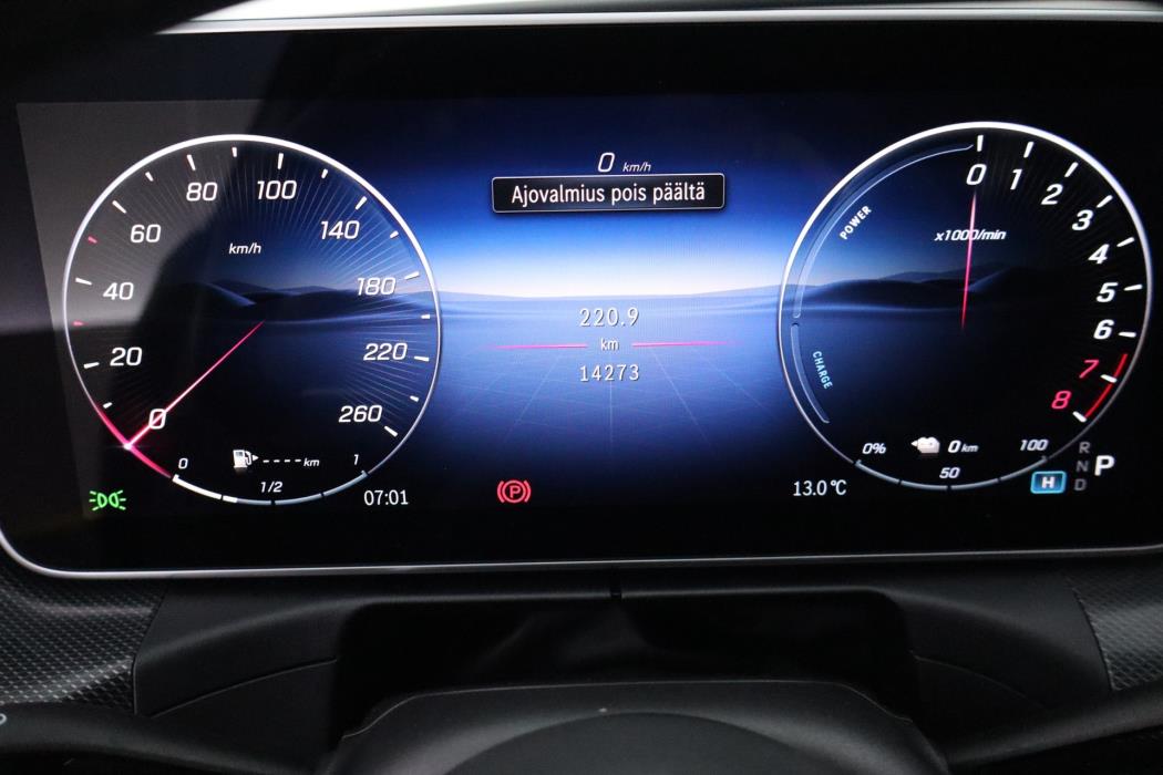 MERCEDES-BENZ C 2025