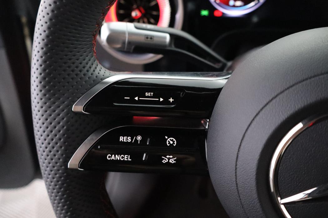 Mercedes-Benz CLA 2025