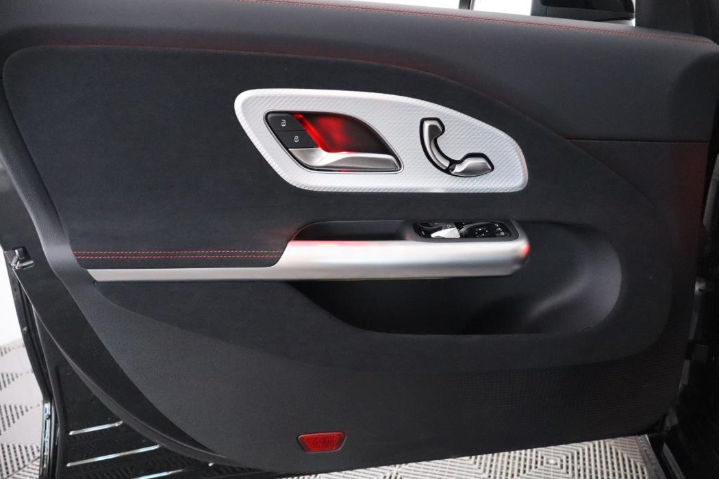 Mercedes-Benz CLA 2025