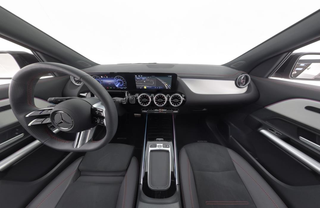 MERCEDES-BENZ EQA 2024