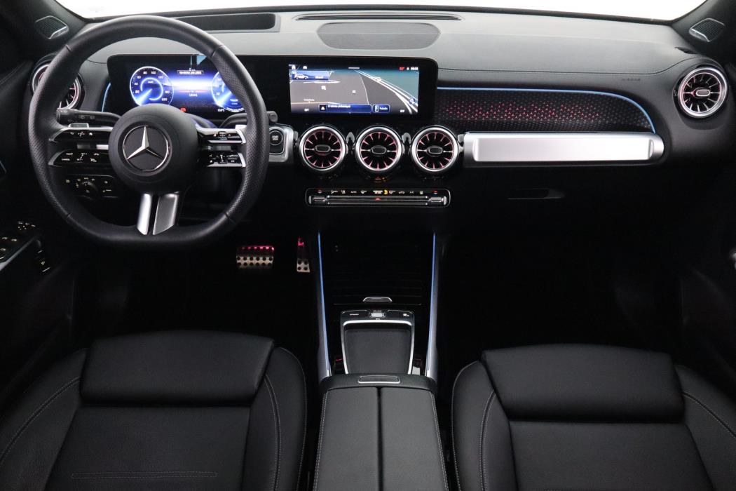 MERCEDES-BENZ EQB 2024
